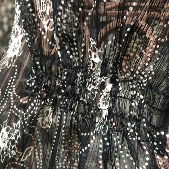 NWOT Venus see-through lacy top - Picture 4 of 9